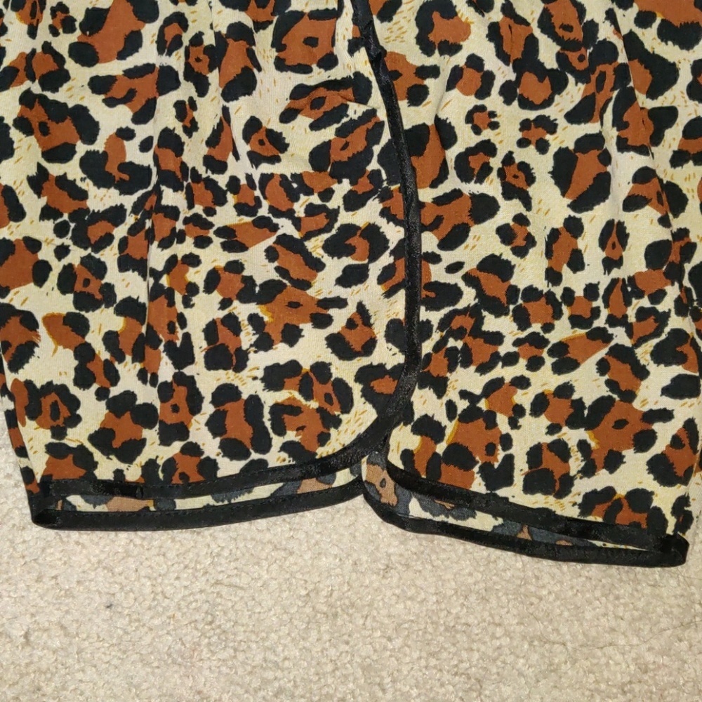 EUC Timing Leopard Print Drawstring Shorts - Picture 7 of 8